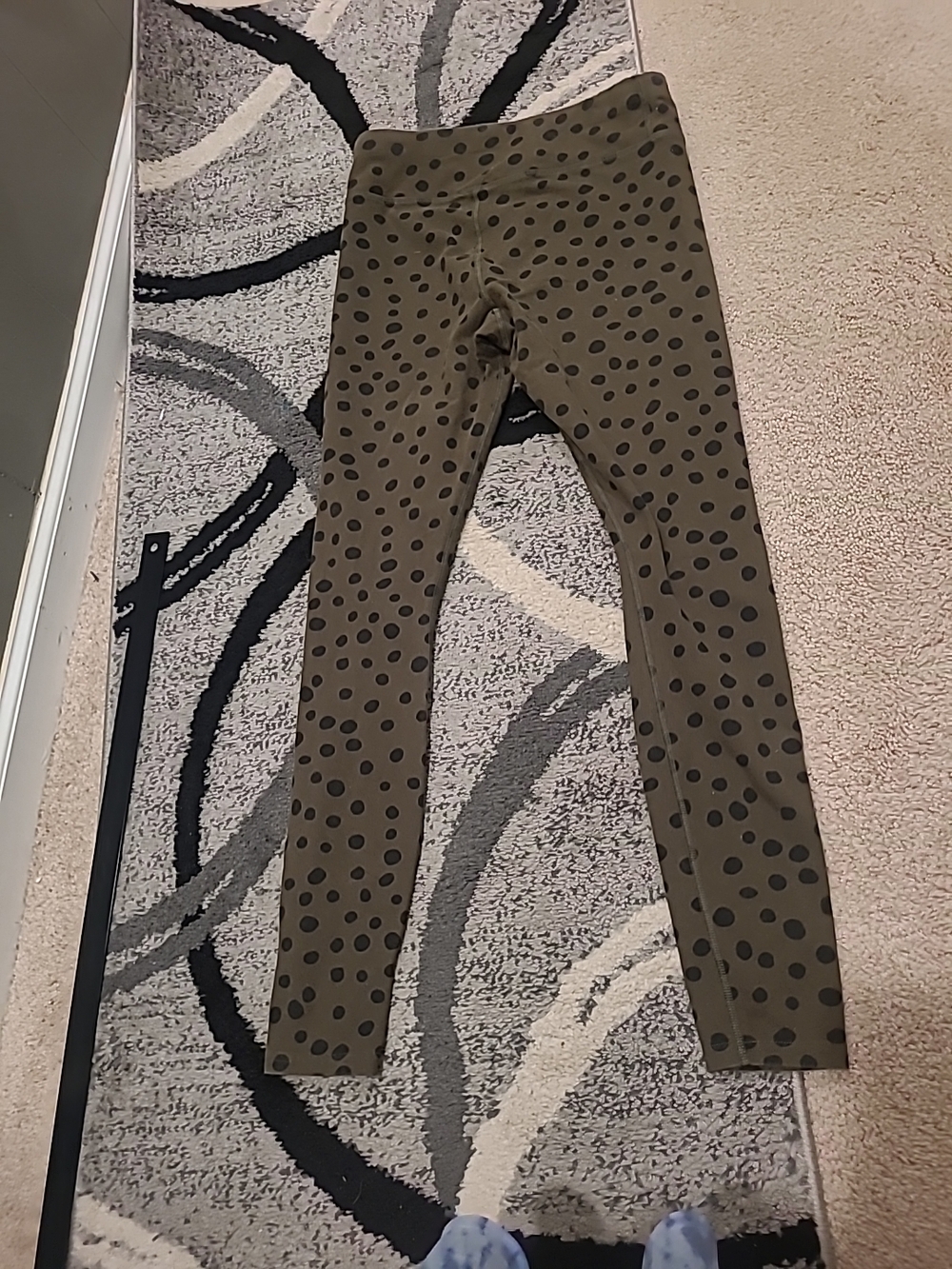 Pact organic cotton blend Olive cheetah print leggings Medium - Picture 7 of 9